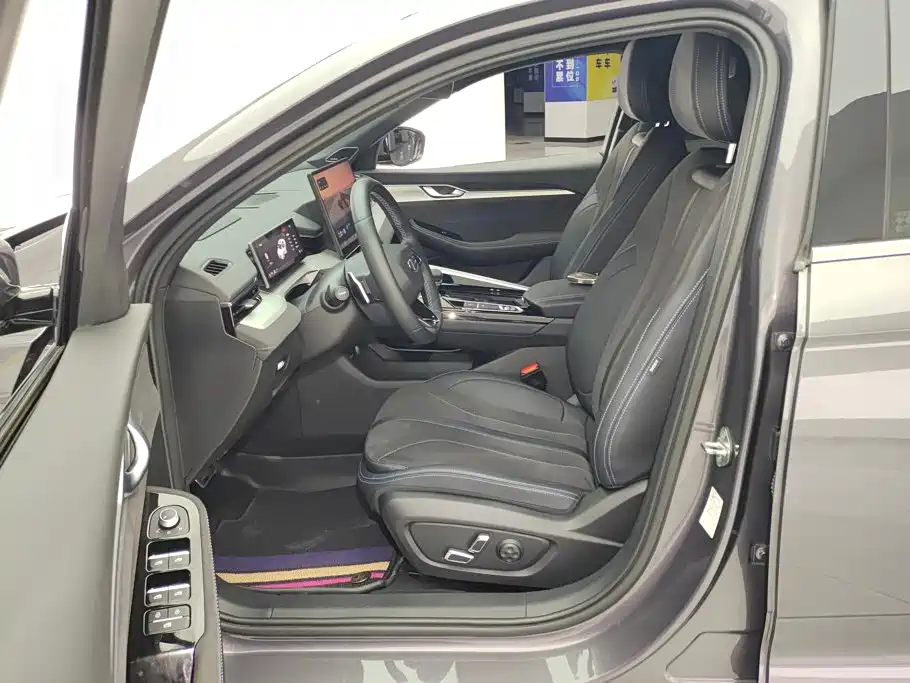 Geely Xingrui — миниатюра 9