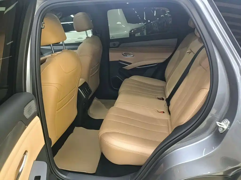 BYD L DM-i — миниатюра 17