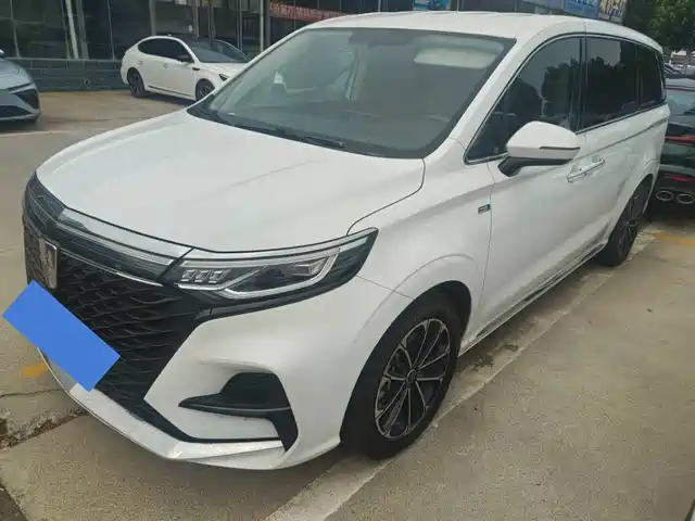 2022 Roewe iMAX8