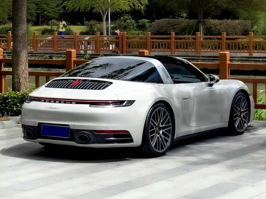 Porsche 911 2020 Targa 4 3.0T