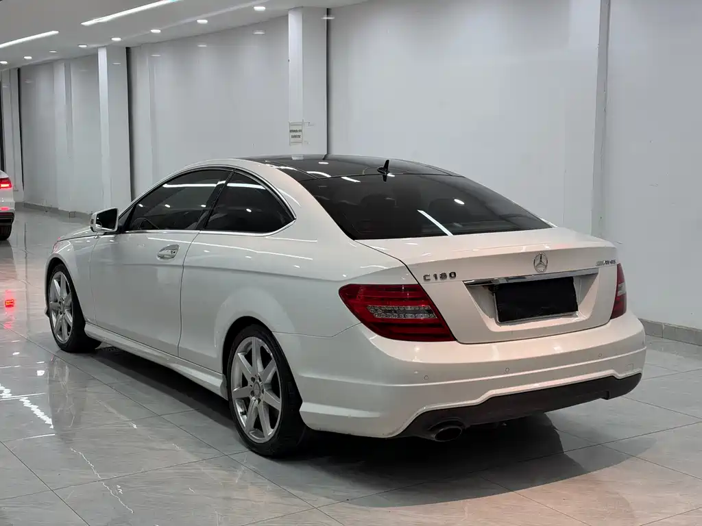 Mercedes-Benz C-Class (Import) — миниатюра 11