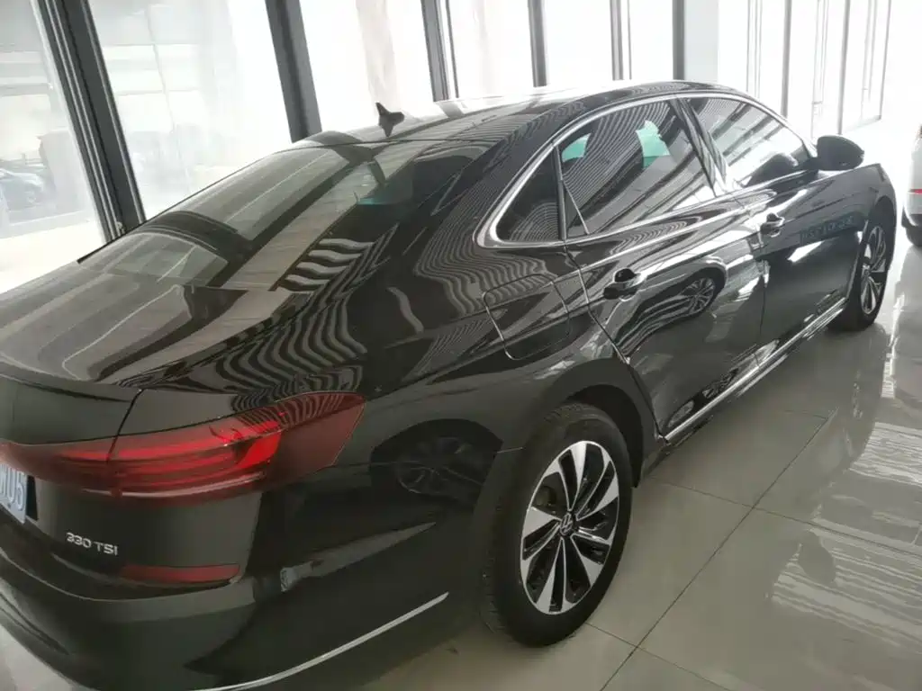Volkswagen Passat 2023 330TSI Elite