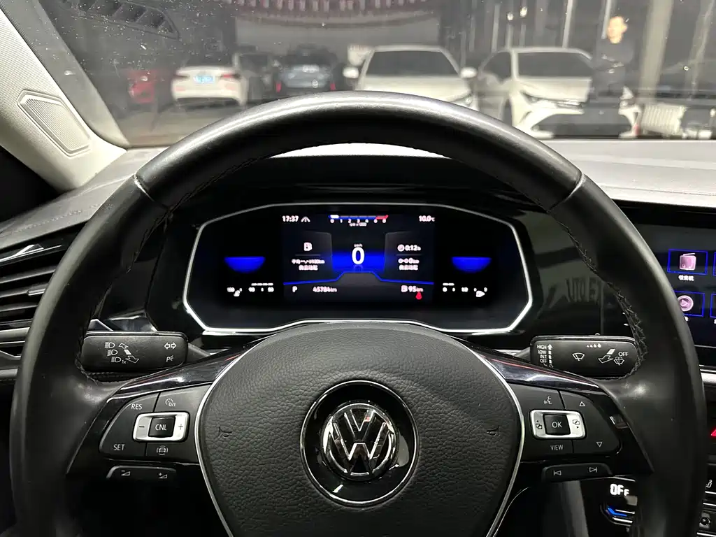 Volkswagen Sagitar — миниатюра 17
