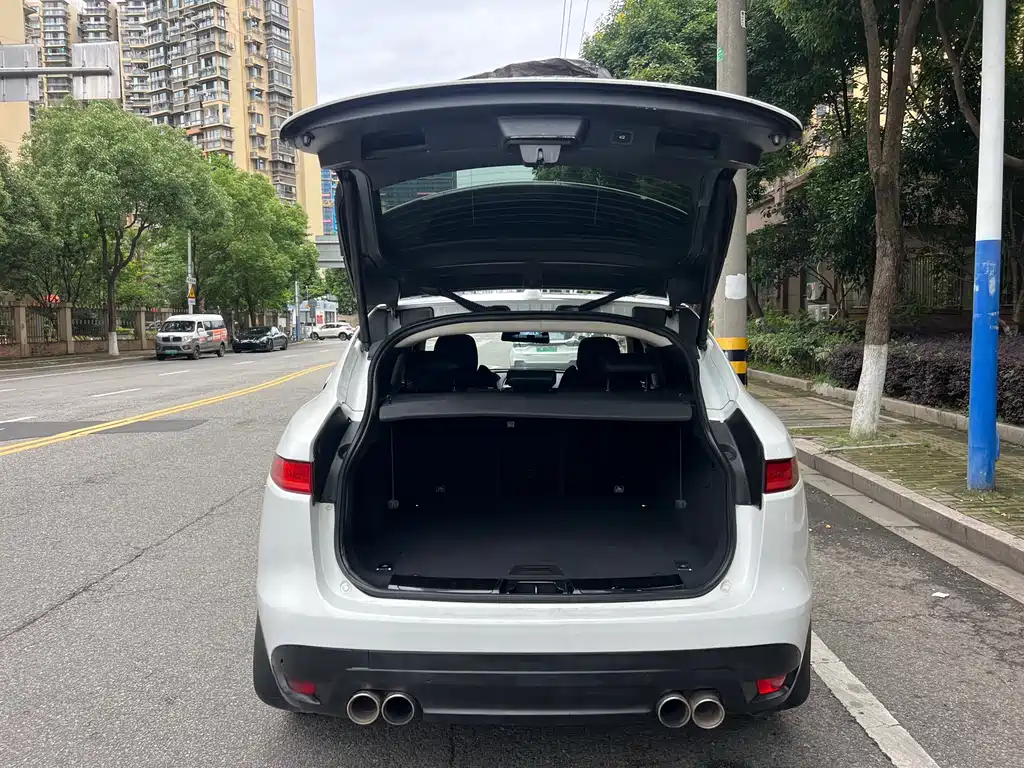 Jaguar F-Pace 2018 3.0 SC R-Sport Sport