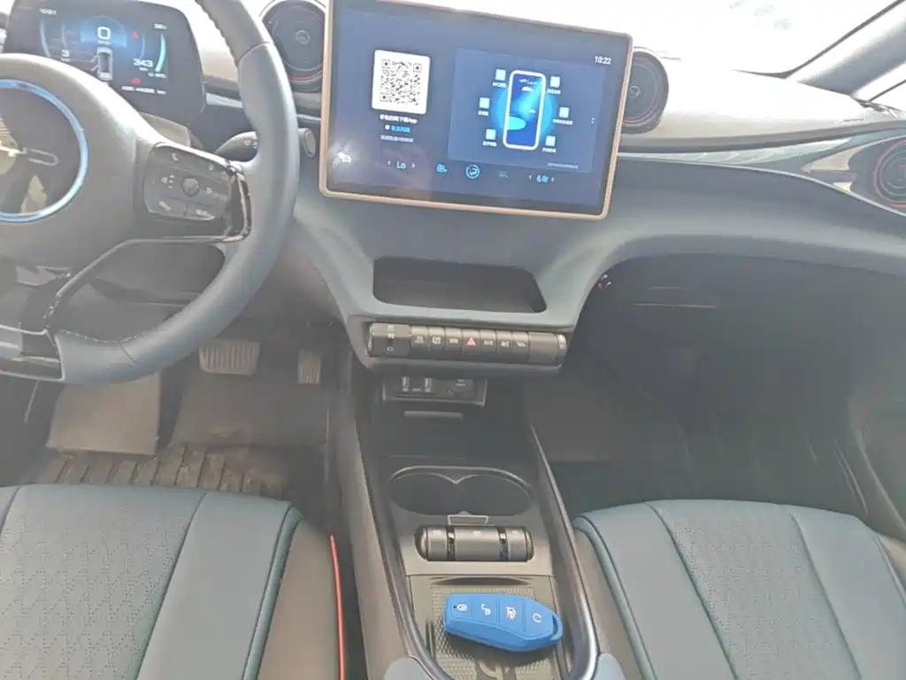 BYD Dolphin — миниатюра 13