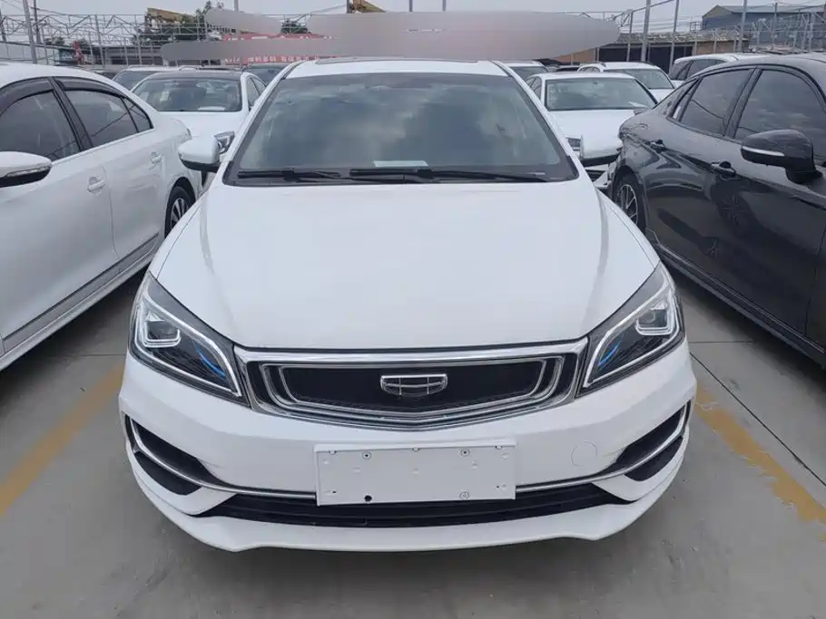Geely Emgrand — миниатюра 2
