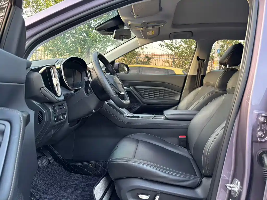 WULING AUTOMOBILE WULING NEBULA