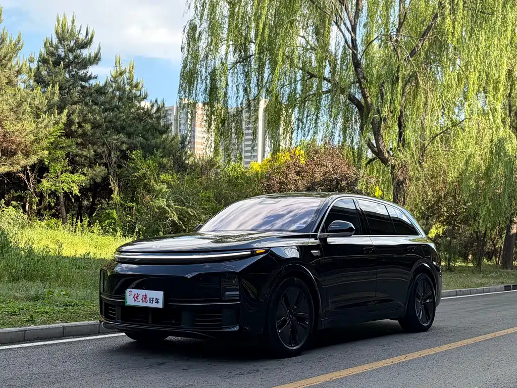 Li Auto Li L7 2024
