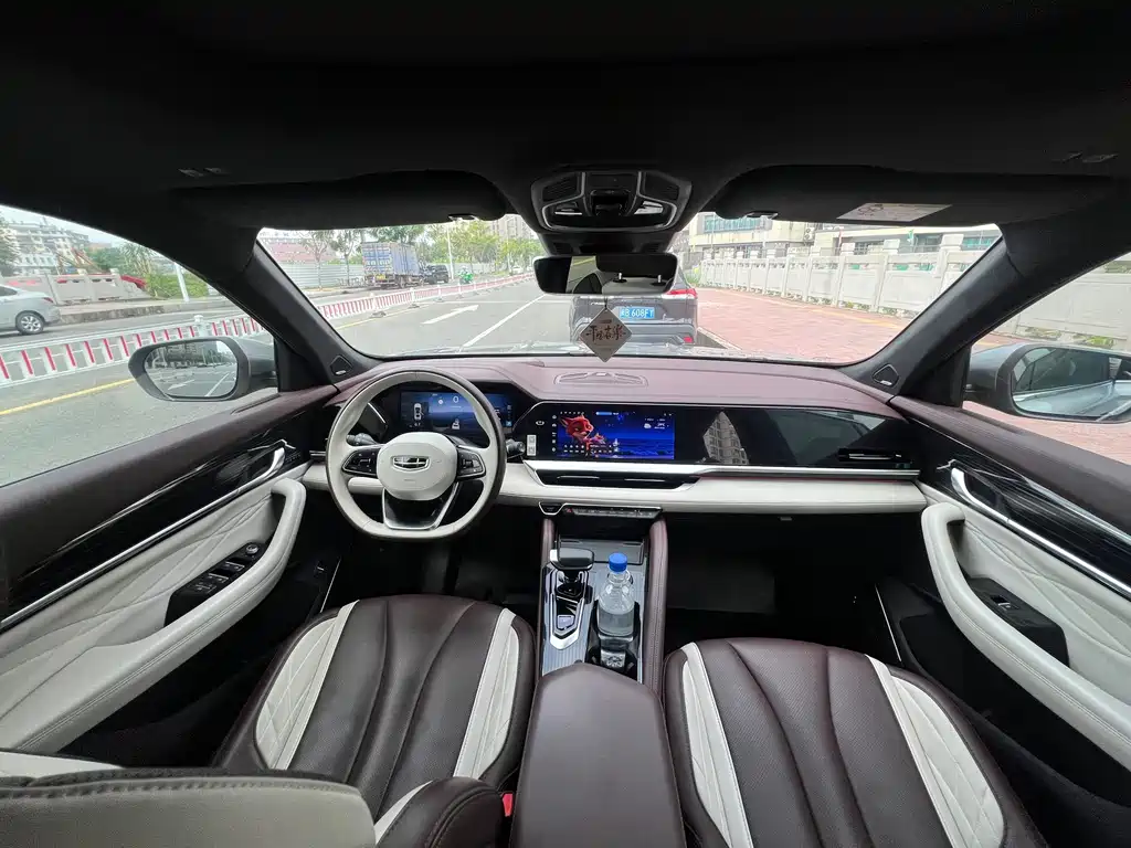 Geely Xingyue L — миниатюра 5