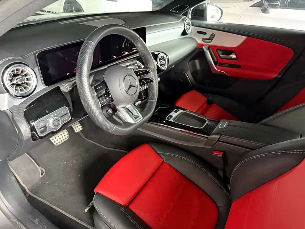 Mercedes-Benz A-Class AMG — миниатюра 6