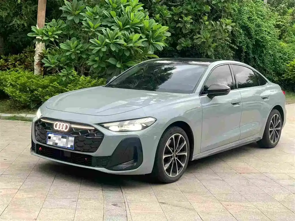 奥迪A5L 2026款 2.0T 运动版 Plus 2026