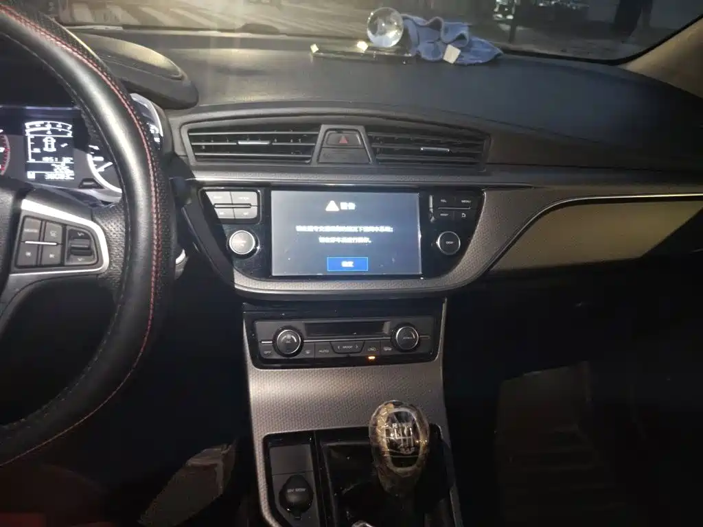Geely Emgrand GS — миниатюра 6