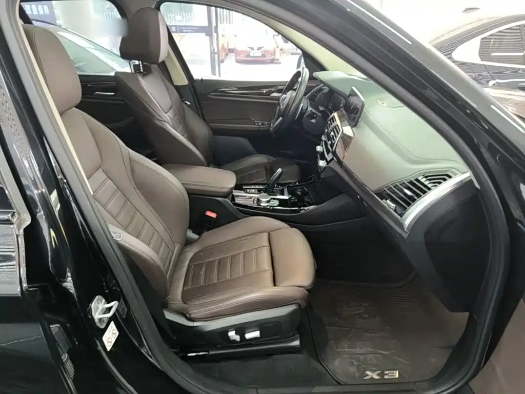 BMW X3 — миниатюра 25