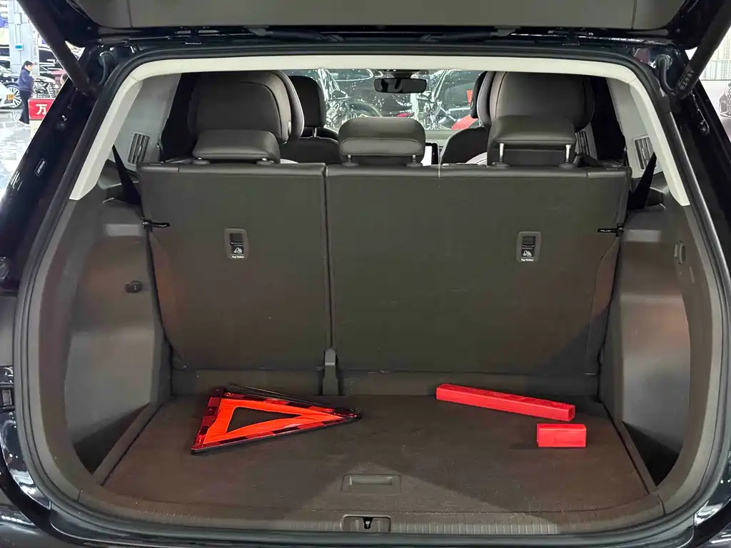 Volkswagen Viloran — миниатюра 17