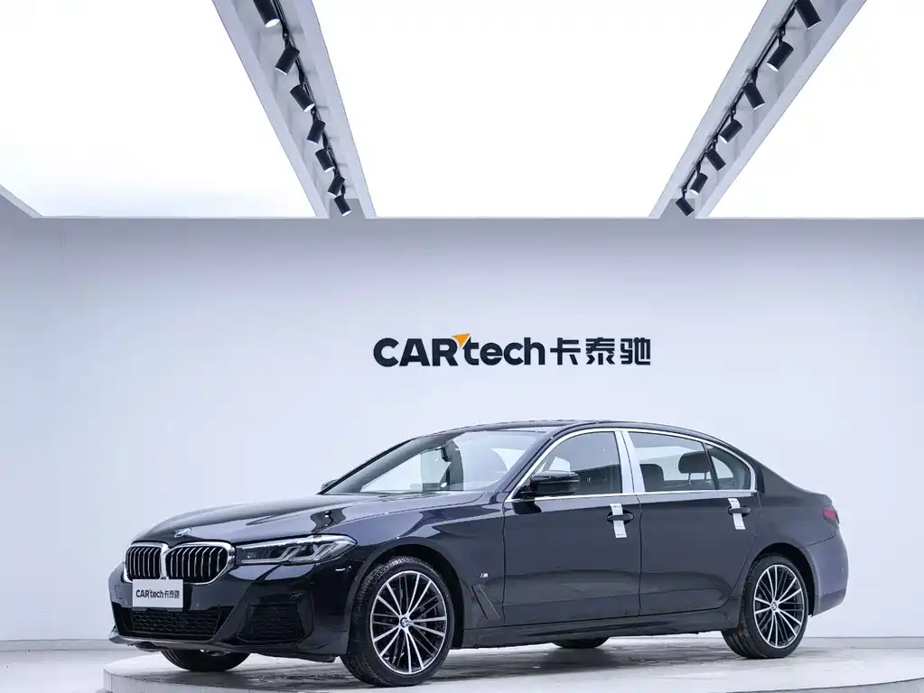 BMW 5 Series 2021