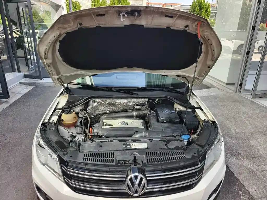 Volkswagen Tiguan — миниатюра 7