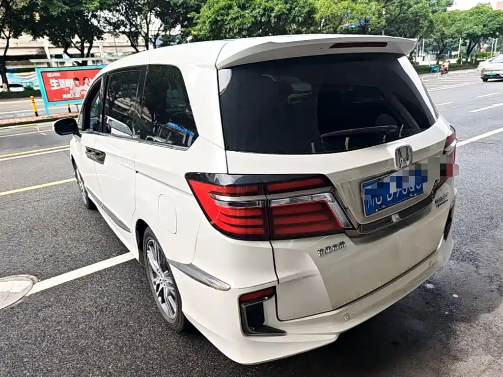 Honda Elysion 2019 2.0L Luxury