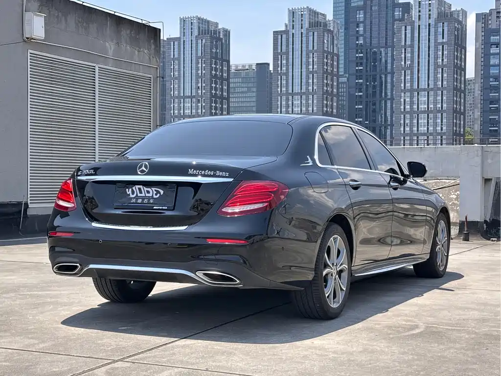 Mercedes-Benz E-Class E 2020 E 300 L Sport Fashion
