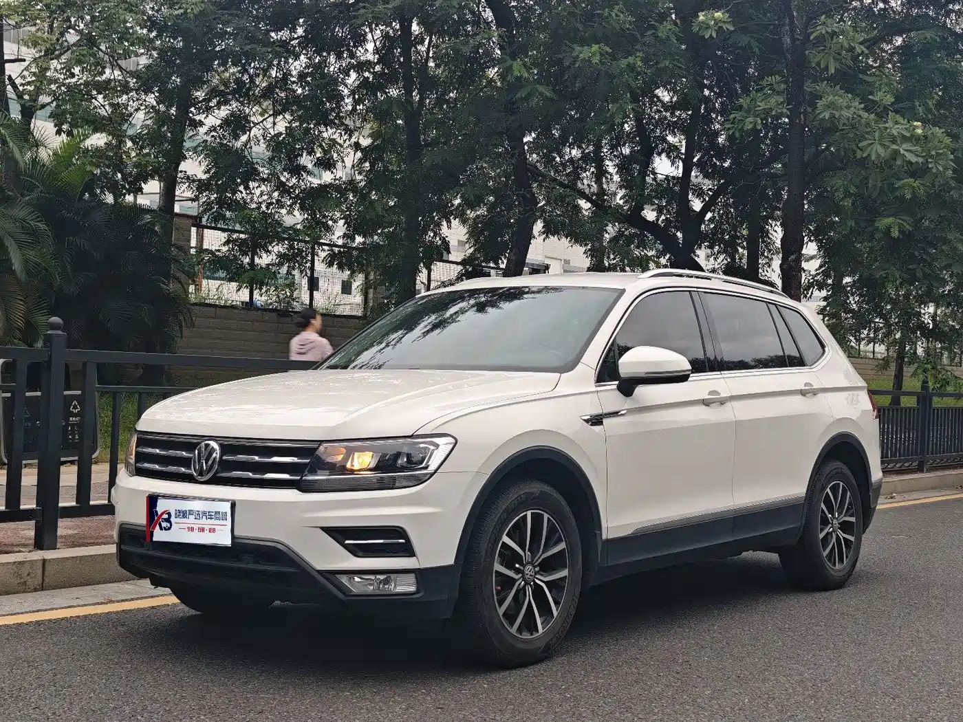 Volkswagen Tiguan L