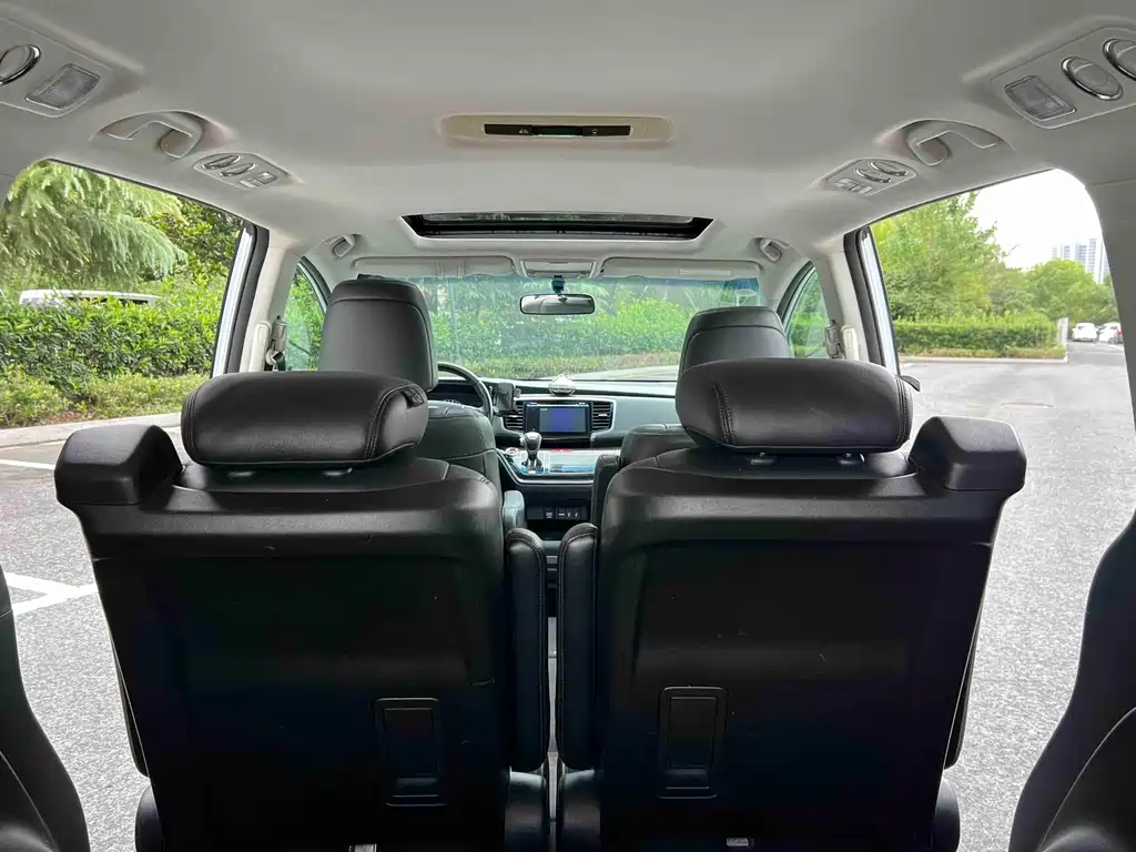 Honda Odyssey — миниатюра 16