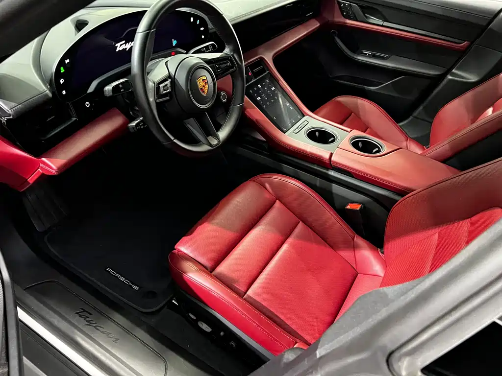 Porsche Taycan — миниатюра 7