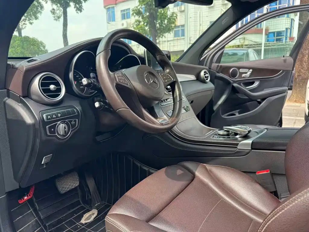 Mercedes-Benz GLC — миниатюра 4