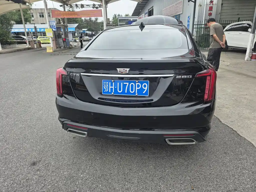 Cadillac CT5 — миниатюра 7