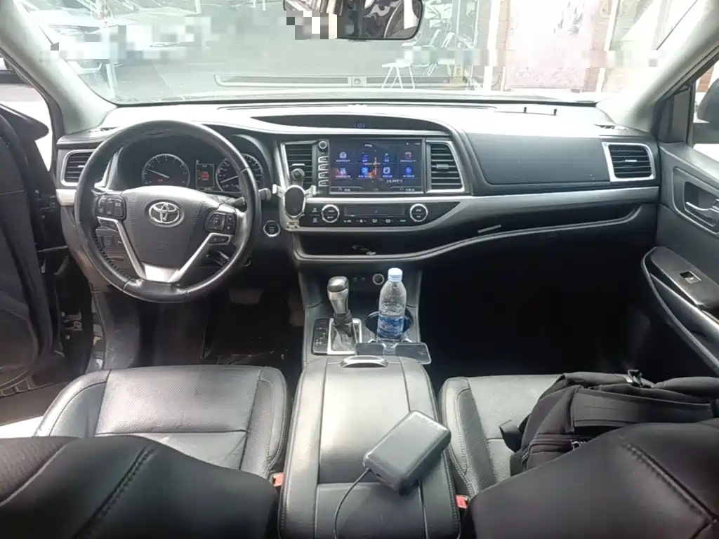 Toyota Highlander — миниатюра 14