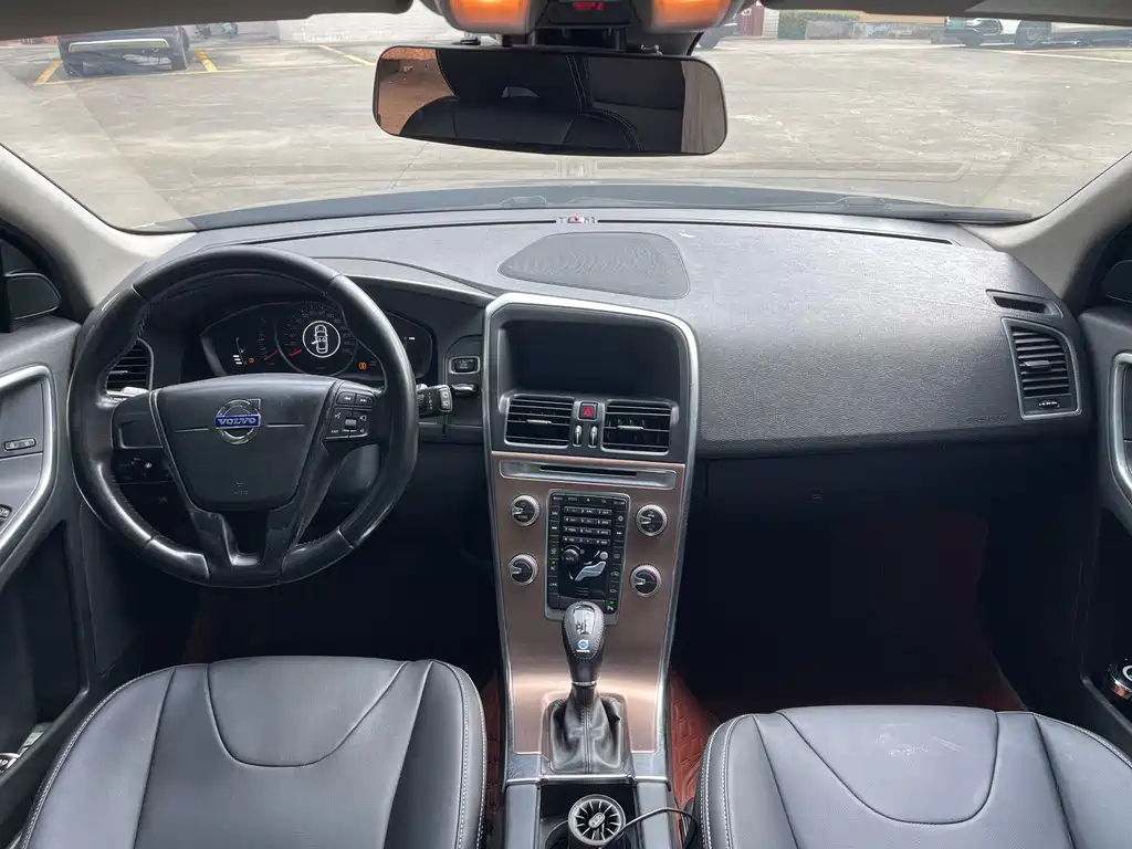 Volvo XC60 — миниатюра 8