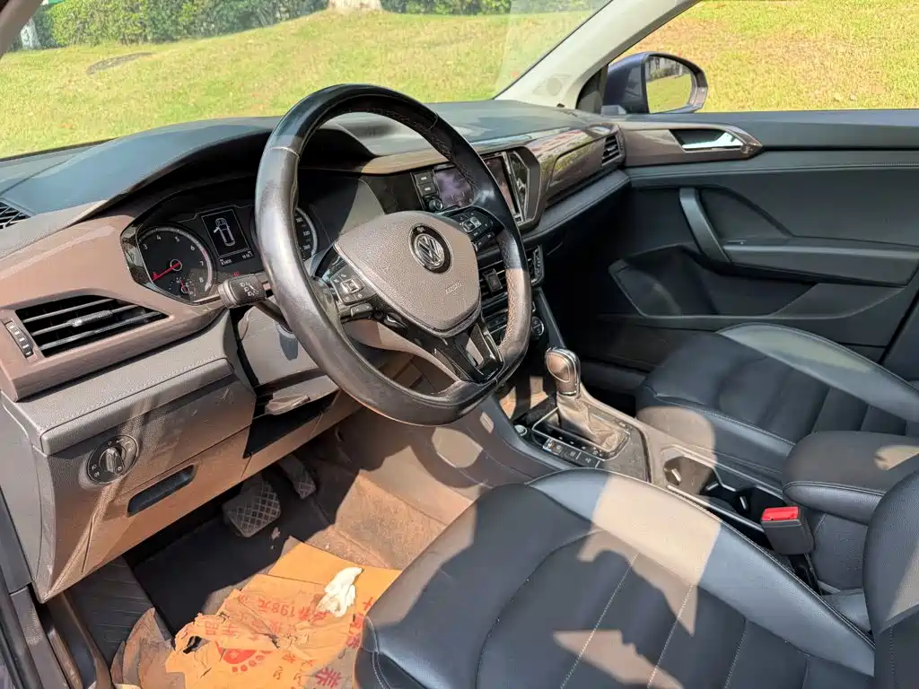 Volkswagen Tharu — миниатюра 7