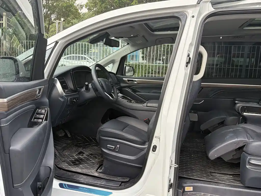 GAC Motor Trumpchi M8 — миниатюра 5