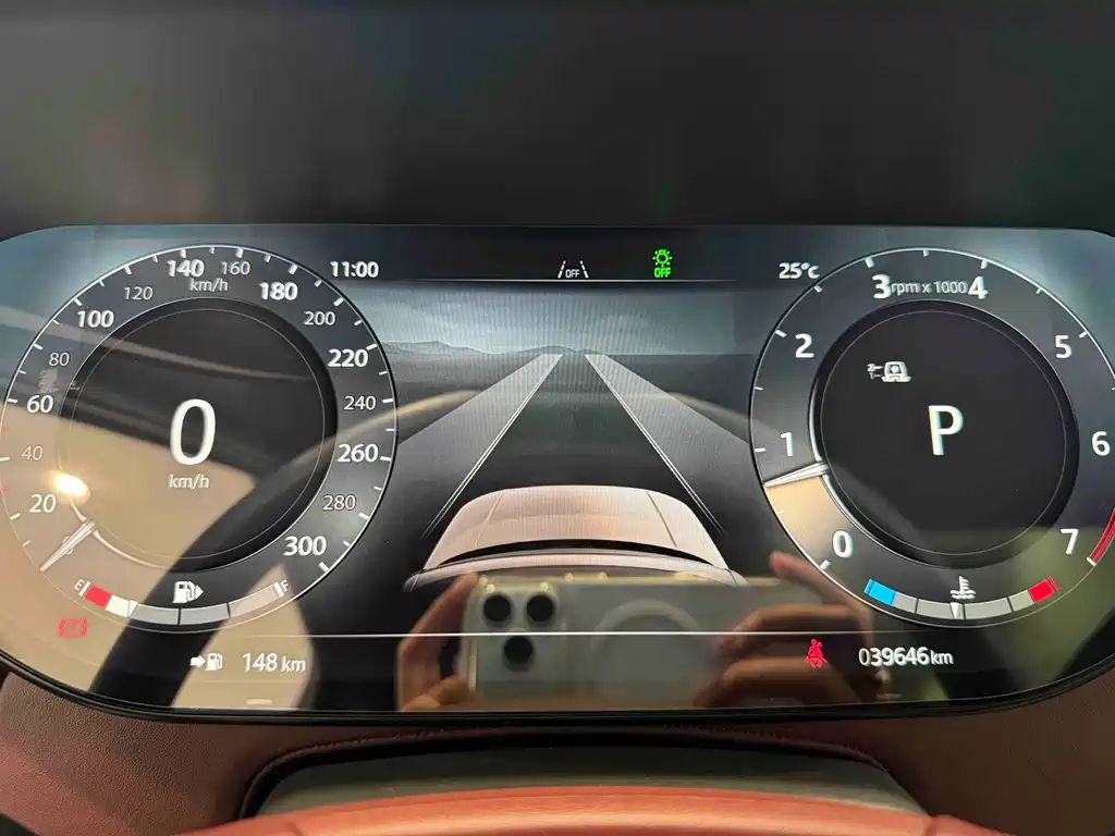 Land Rover Range Rover — миниатюра 8