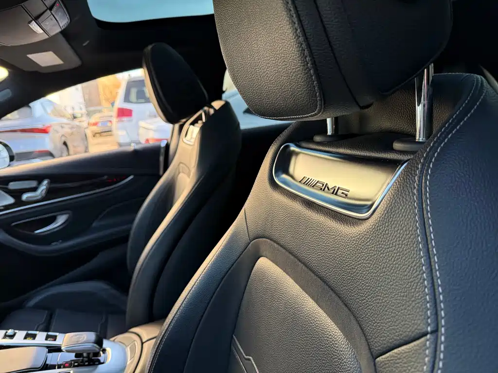 MERCEDES-BENZ AMG GT