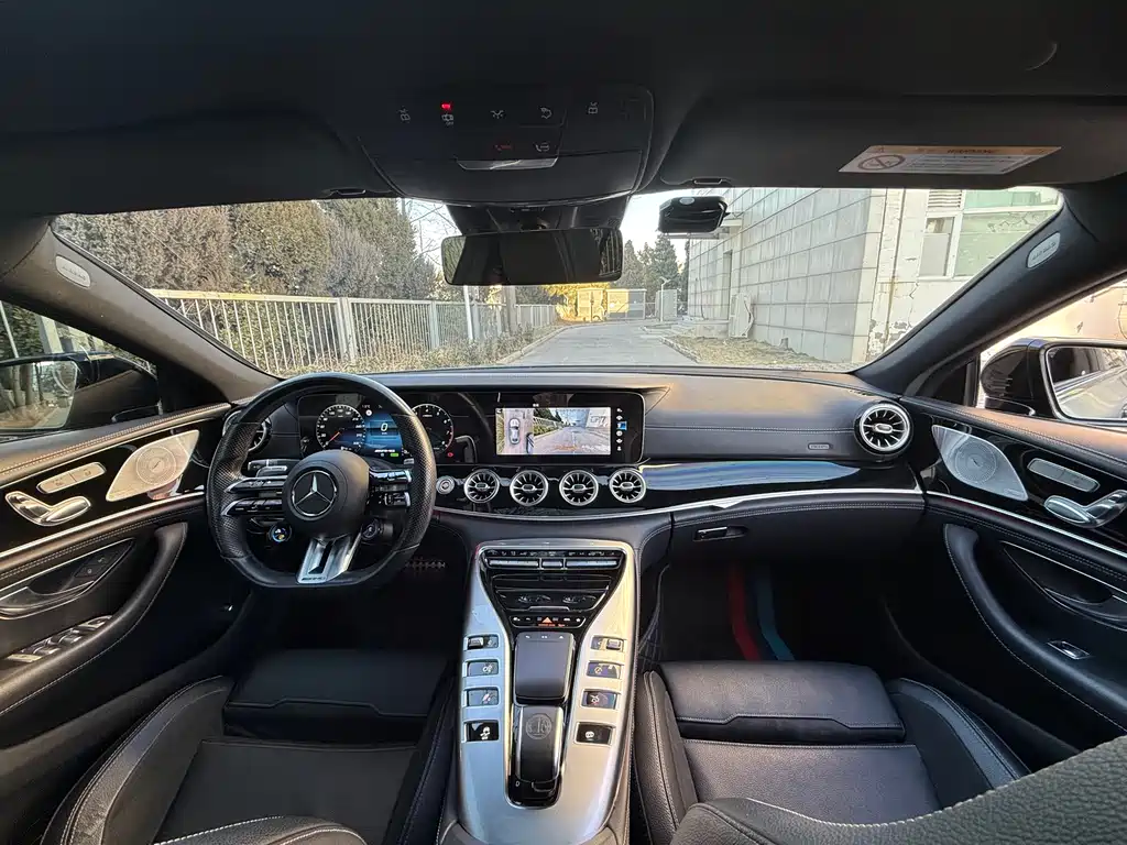 MERCEDES-BENZ AMG GT