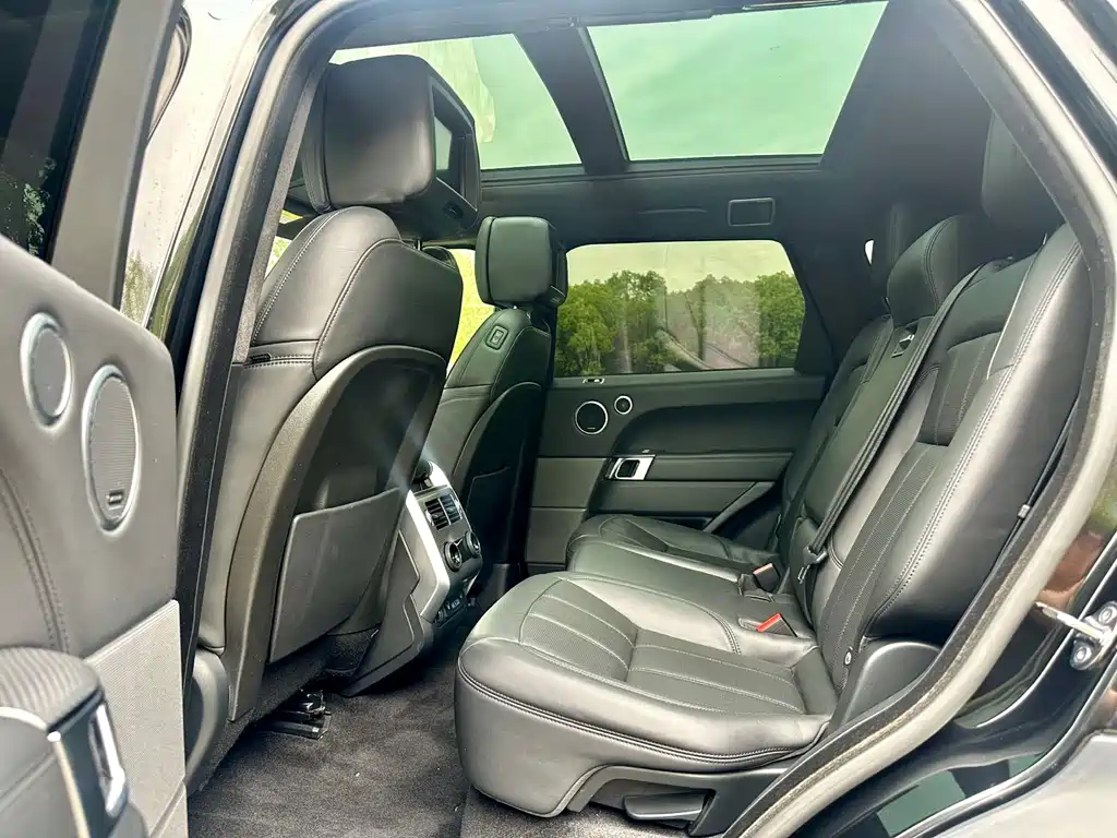 Land Rover Sport — миниатюра 5