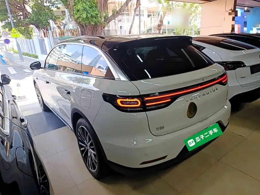 Leapmotor Leapmotor C11 — миниатюра 5