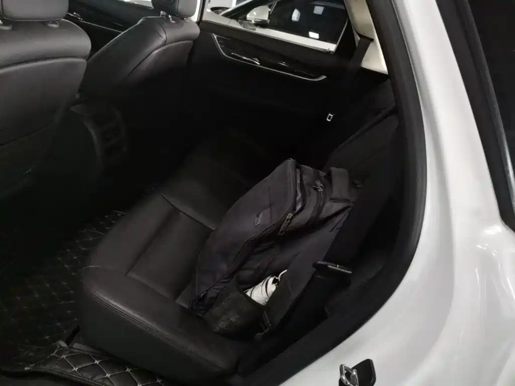 Cadillac XT5 — миниатюра 17