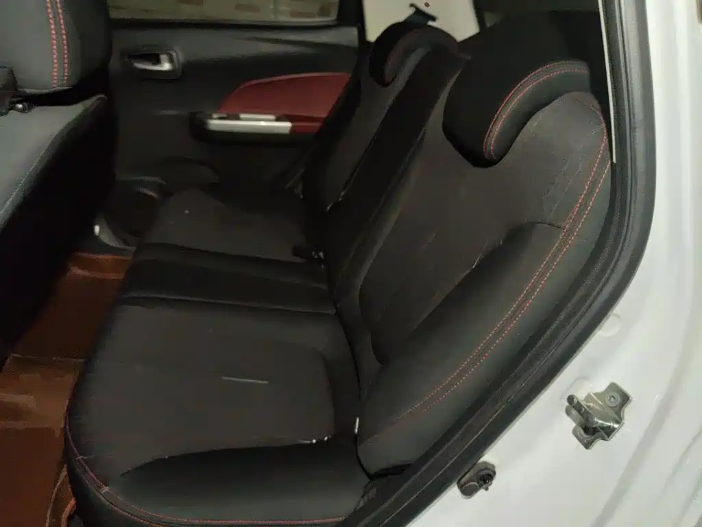 Changan BenBen — миниатюра 18