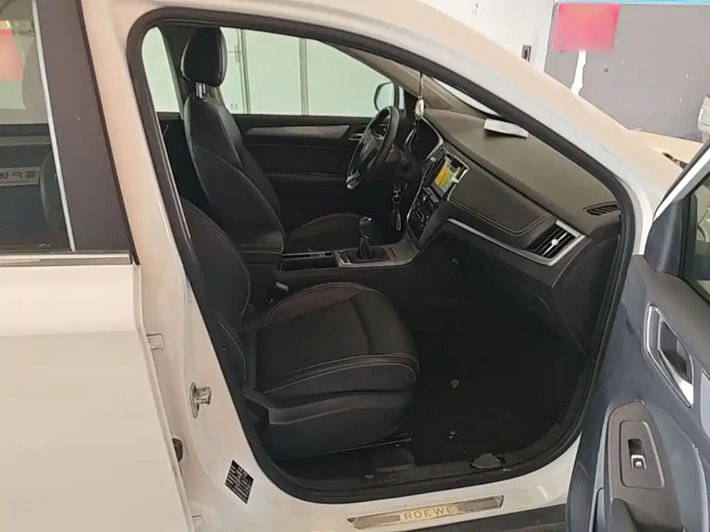 Roewe RX5 — миниатюра 25