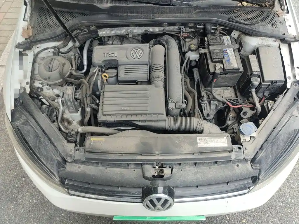 Volkswagen Golf — миниатюра 11