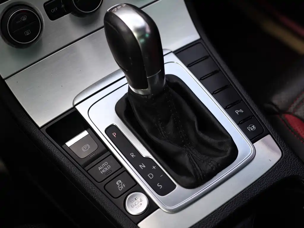 Volkswagen CC — миниатюра 10