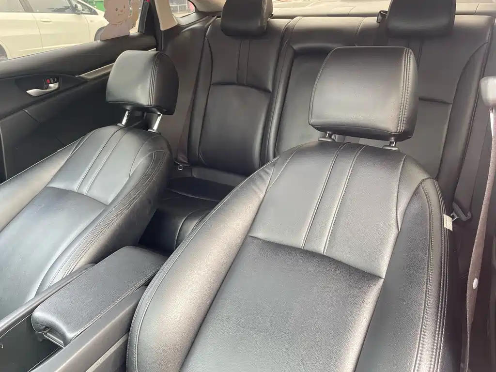 Honda Civic — миниатюра 14