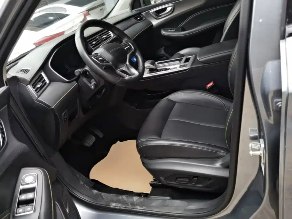 Roewe RX5 — миниатюра 15
