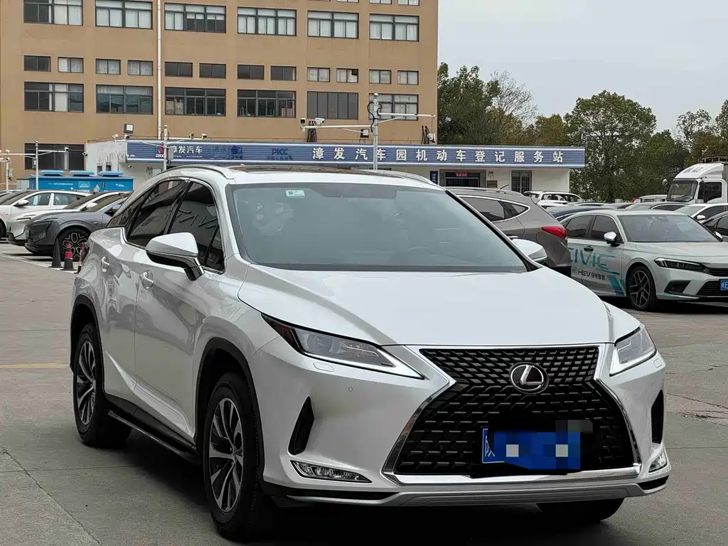 LEXUS RX