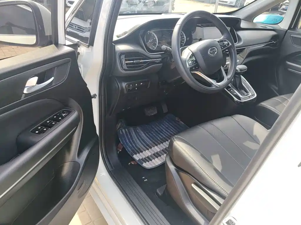 GAC Motor Trumpchi M6 — миниатюра 16