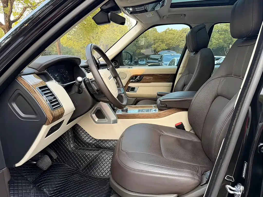 Land Rover Range Rover — миниатюра 6