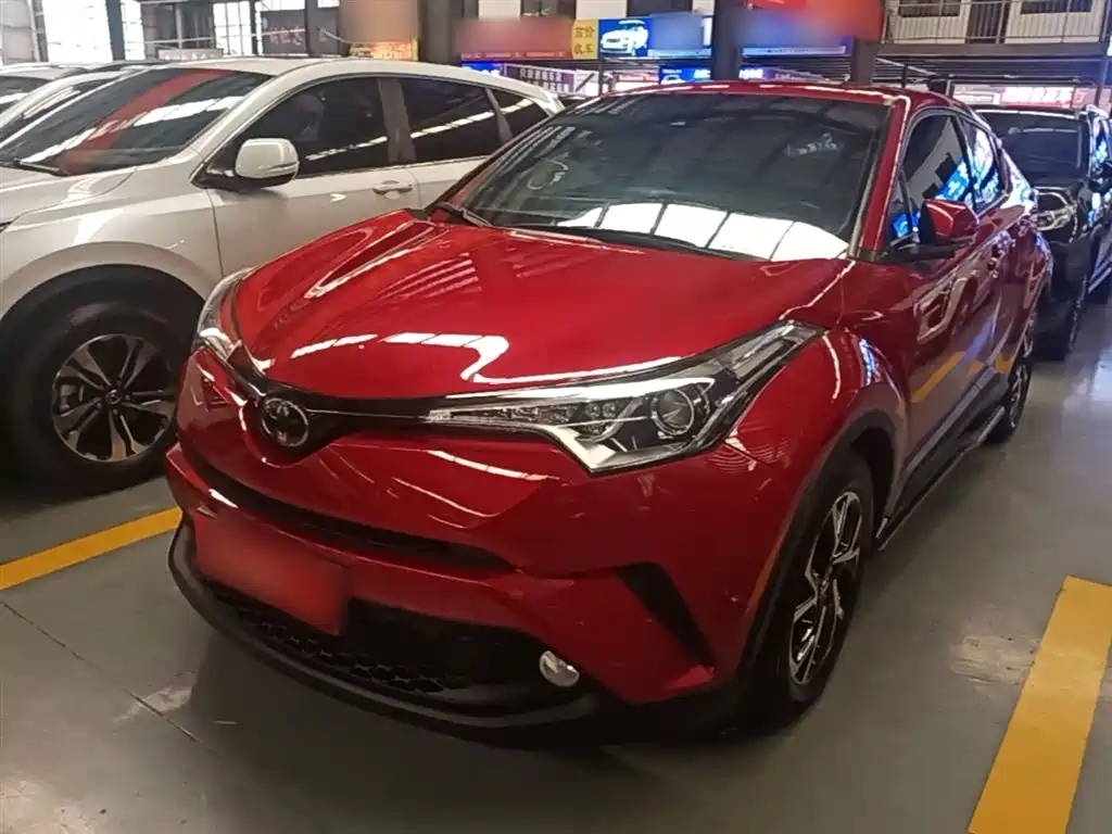 Купить Toyota C-HR