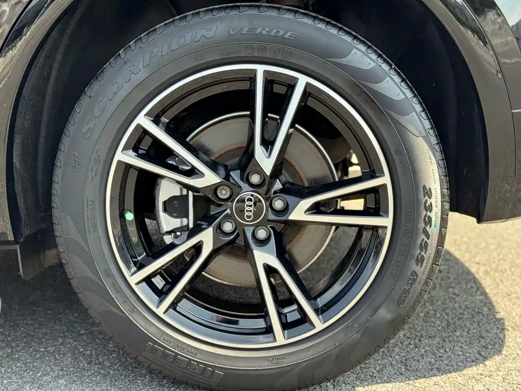 Audi Q5L — миниатюра 50