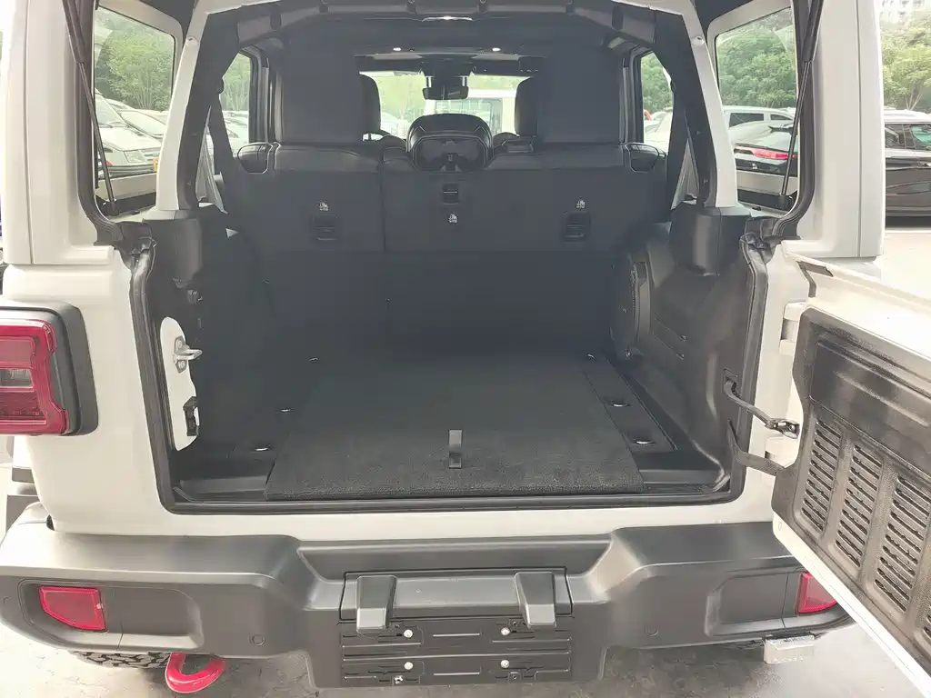 Jeep Wrangler — миниатюра 19