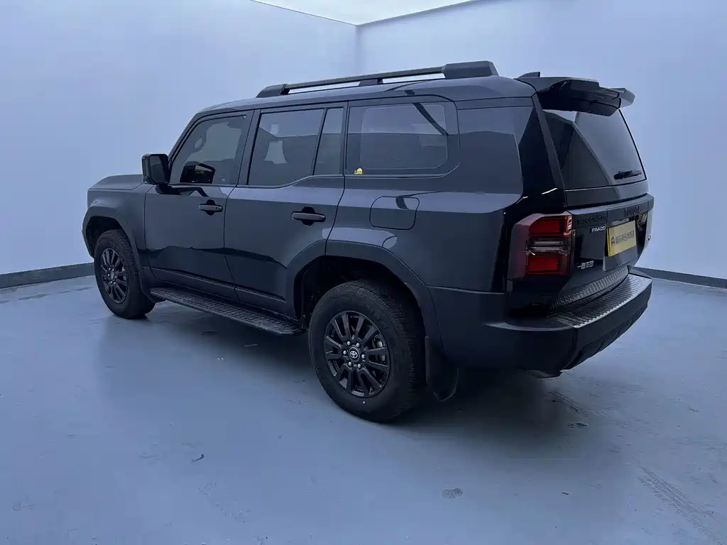 Toyota Prado — миниатюра 7